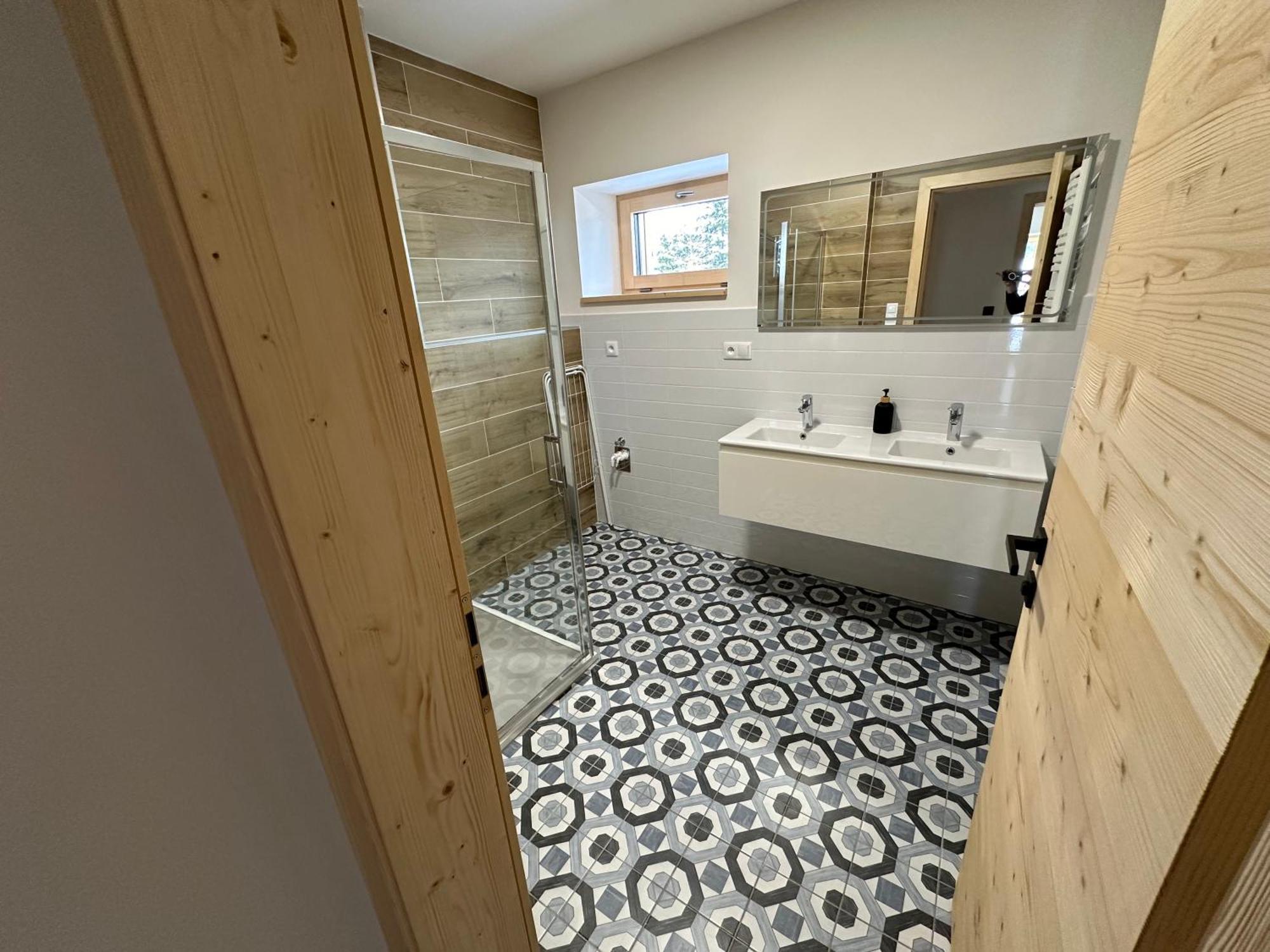 Helly - - Apartment